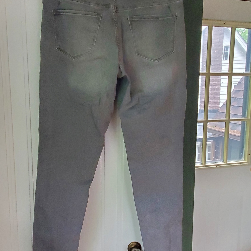 Mossimo Skinny Mid Rise Jeans - Picture 4 of 5